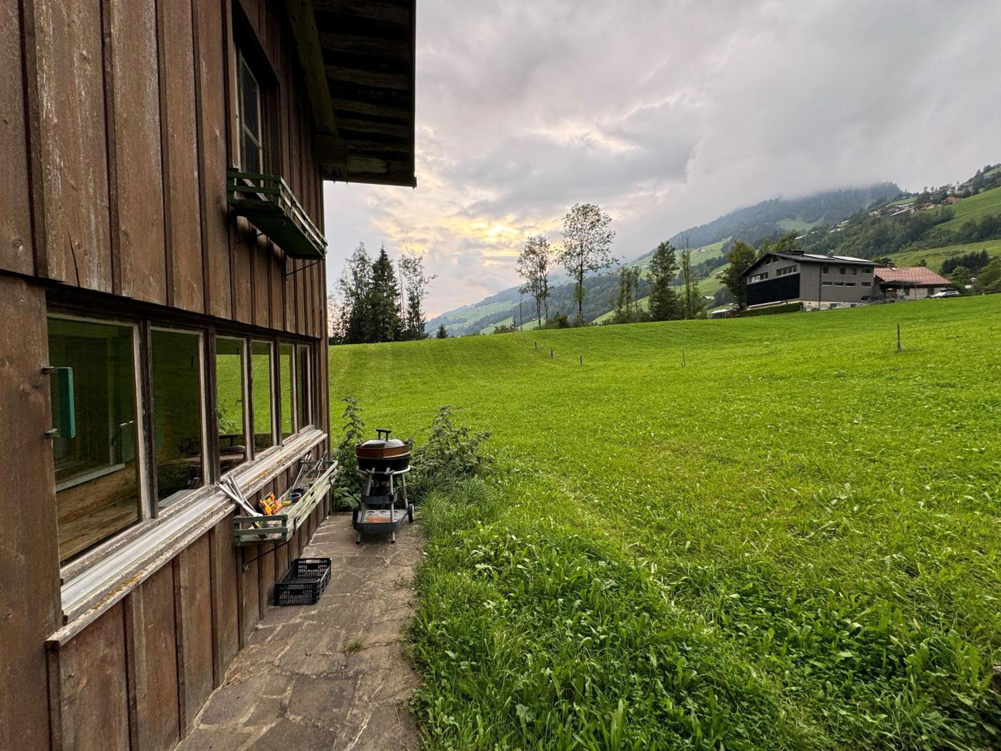 Freundliche 2-Zimmer-Erdgeschosswohnung Mit Garten In Seeberg Sonntag Exterior photo